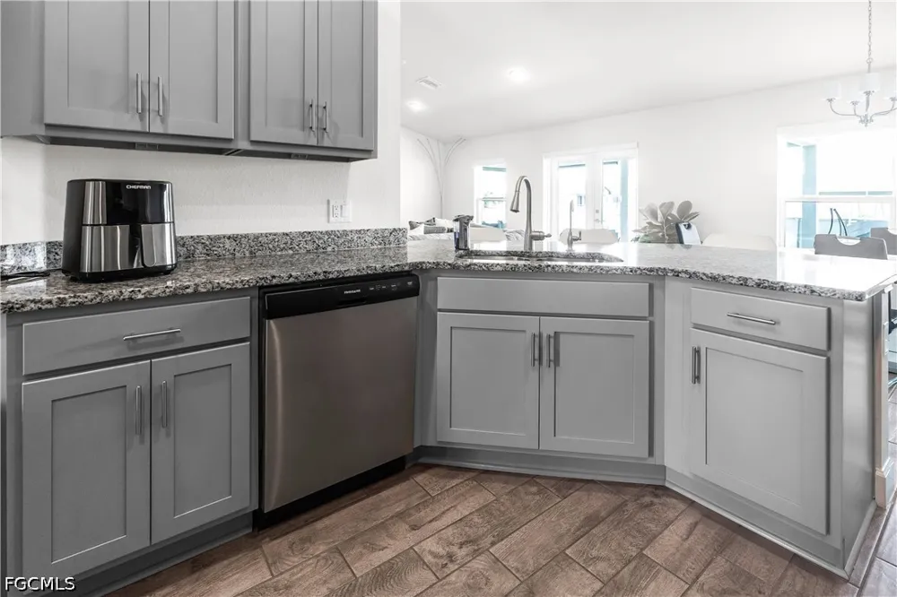 NW 9th Street Cape Coral, FL 33993
