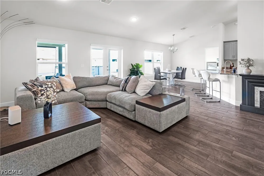 NW 9th Street Cape Coral, FL 33993