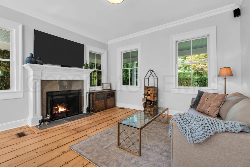 206 Monmouth Avenue Atlantic Highlands, NJ 07716
