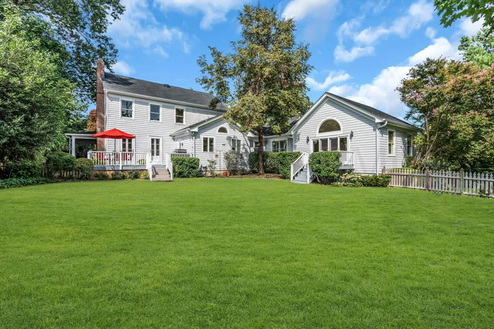 206 Monmouth Avenue Atlantic Highlands, NJ 07716