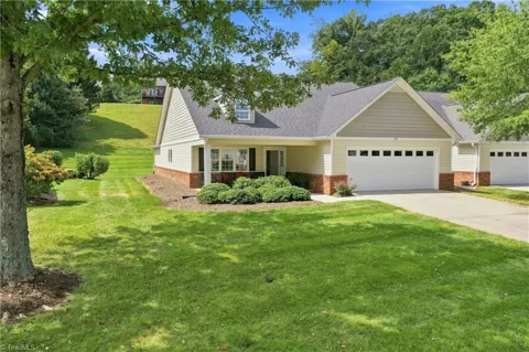 109 Plantation Place Lane