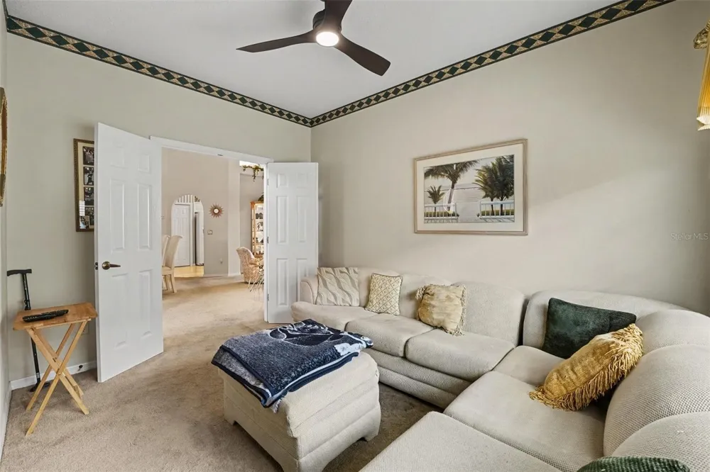 302 HIGH VISTA DRIVE Davenport, FL 33837