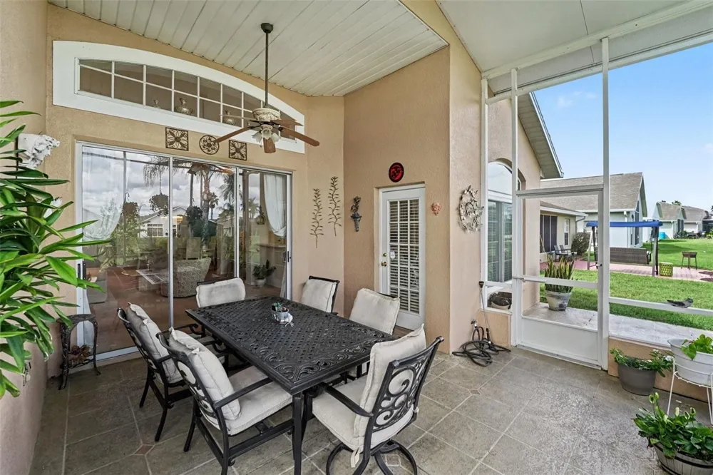 302 HIGH VISTA DRIVE Davenport, FL 33837