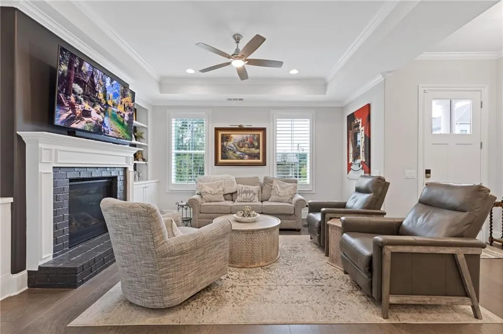 134 Kingwood Drive Woodstock, GA 30188