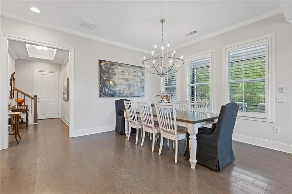 134 Kingwood Drive Woodstock, GA 30188