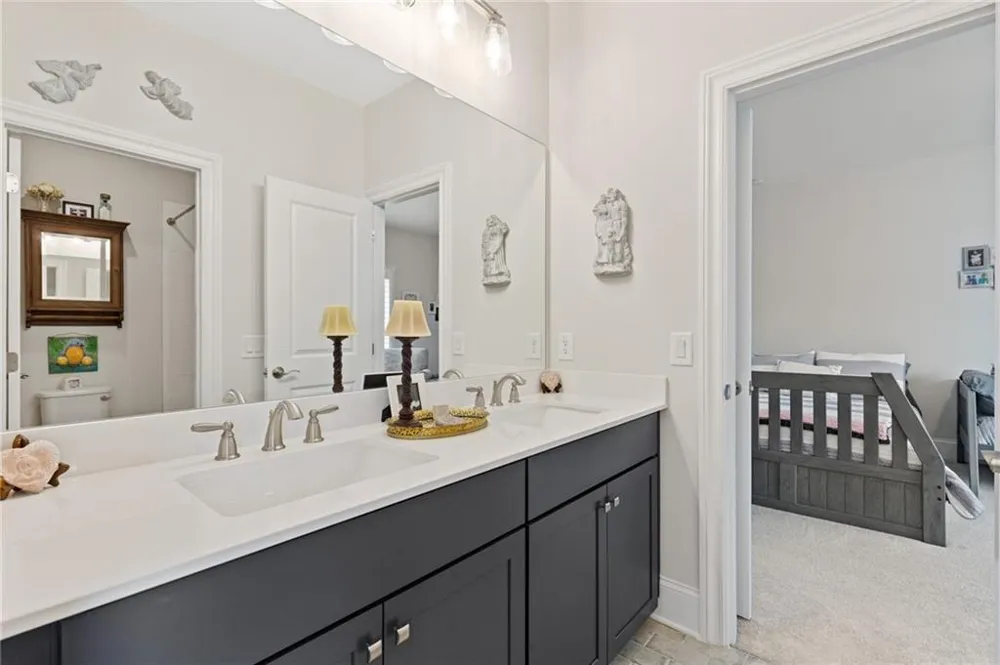 134 Kingwood Drive Woodstock, GA 30188