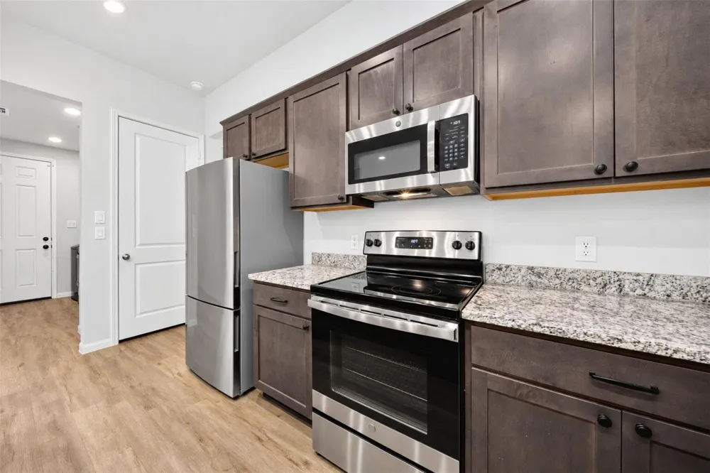 3007 Sand Drive Huntsville, TX 77340