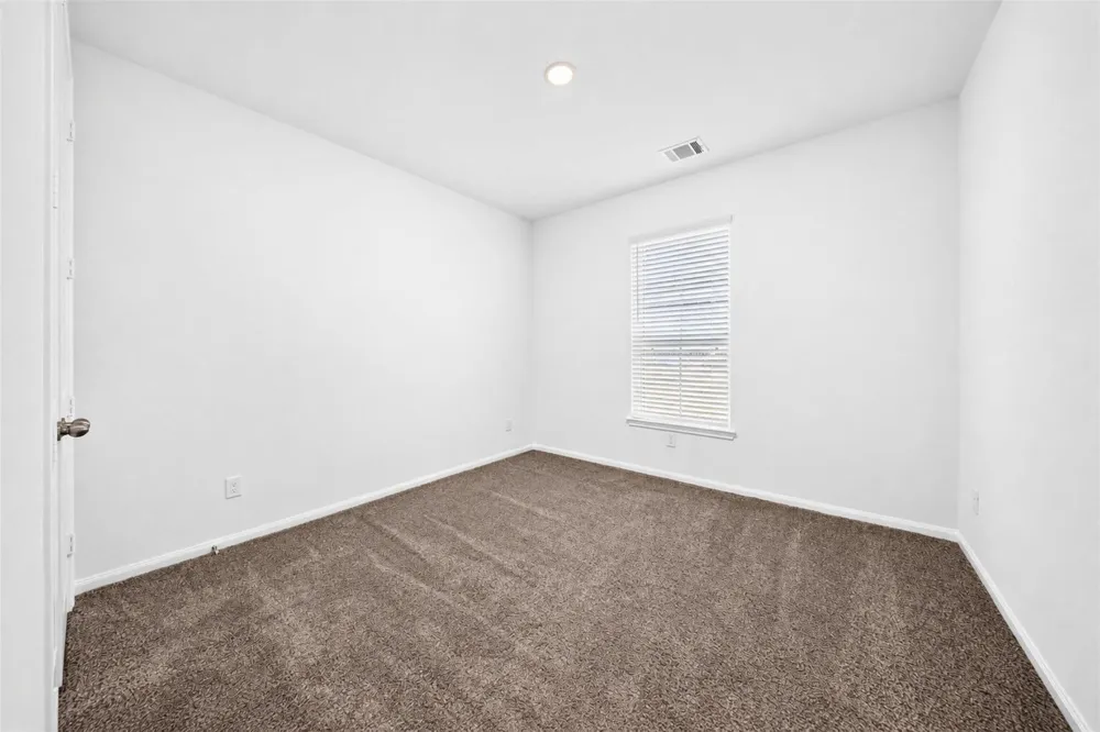 3007 Sand Drive Huntsville, TX 77340