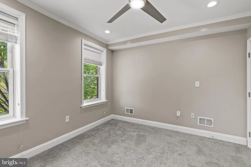 1036 MCDONOGH STREET Baltimore, MD 21205