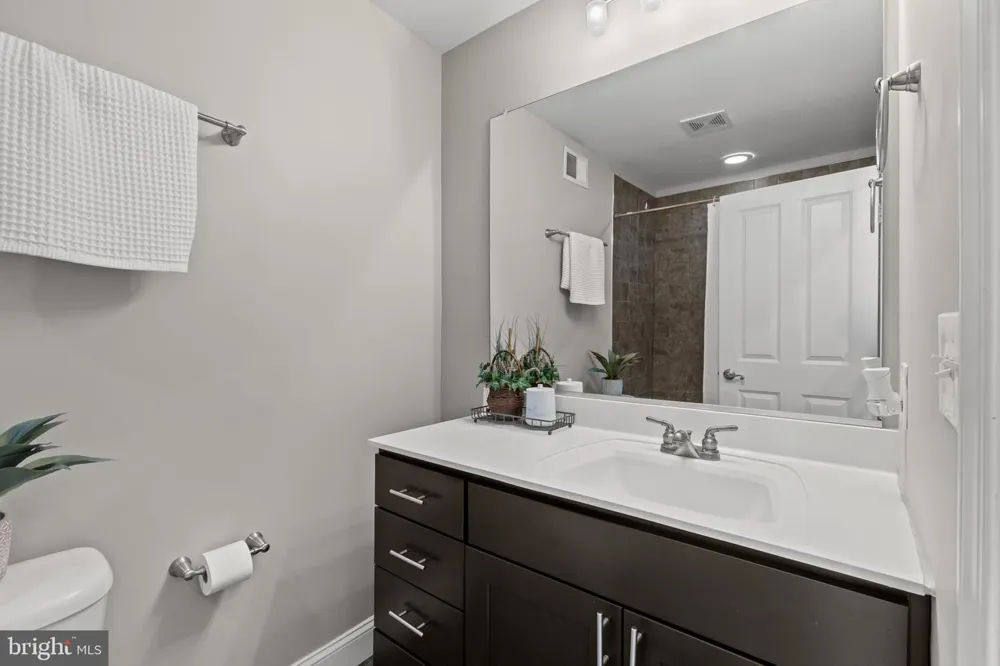 1036 MCDONOGH STREET Baltimore, MD 21205