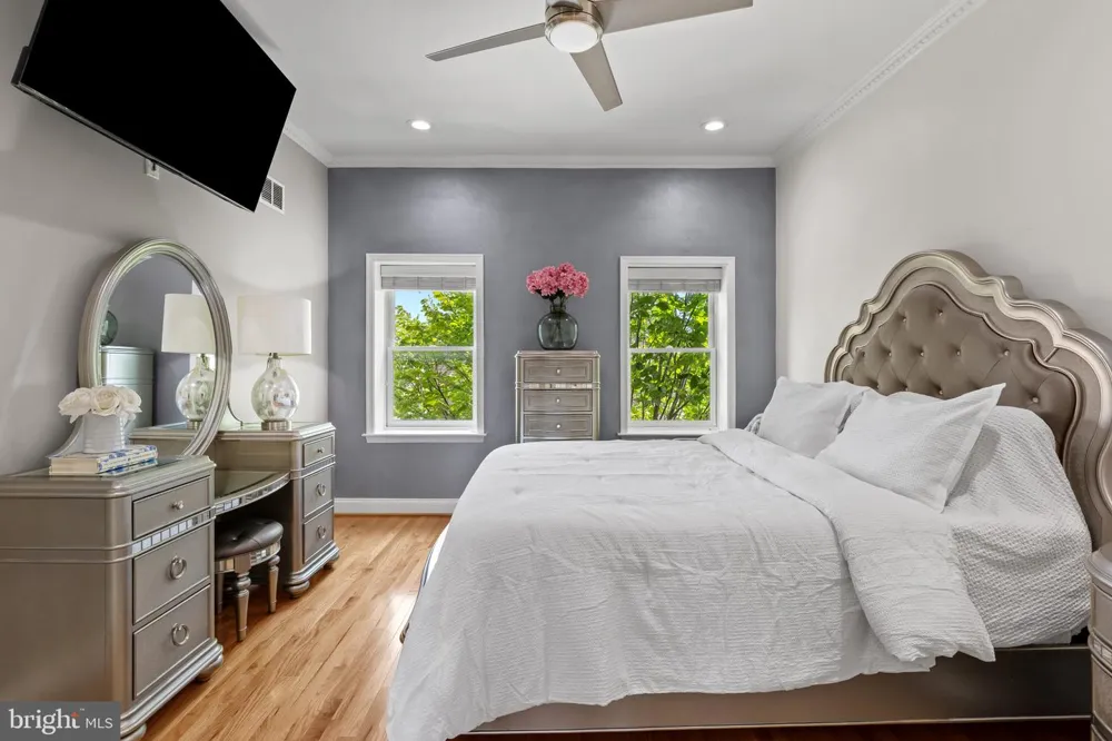 1036 MCDONOGH STREET Baltimore, MD 21205