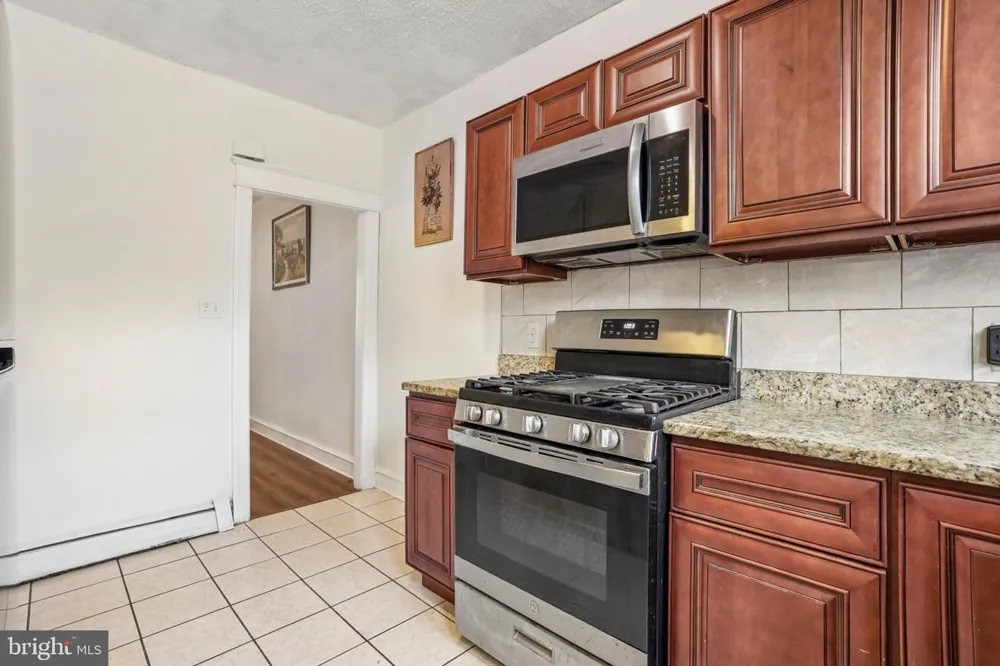 3207 UNRUH AVENUE Philadelphia, PA 19149
