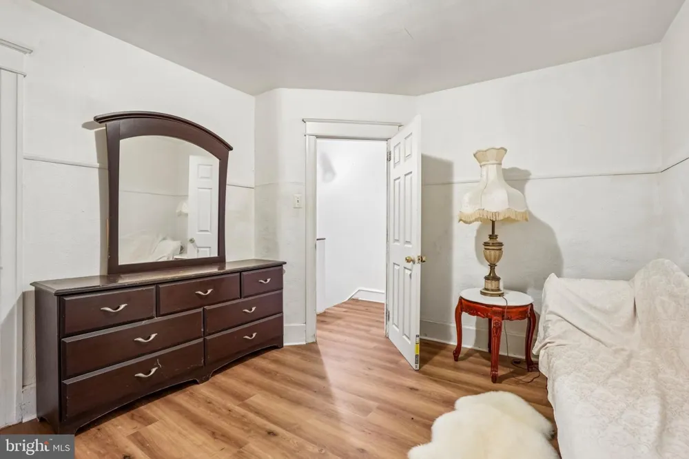3207 UNRUH AVENUE Philadelphia, PA 19149