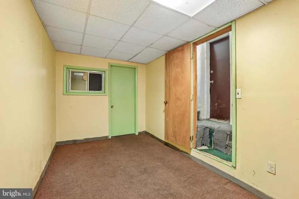 3207 UNRUH AVENUE Philadelphia, PA 19149