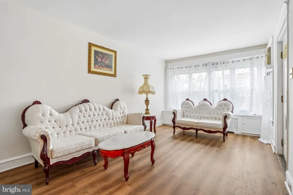 3207 UNRUH AVENUE Philadelphia, PA 19149