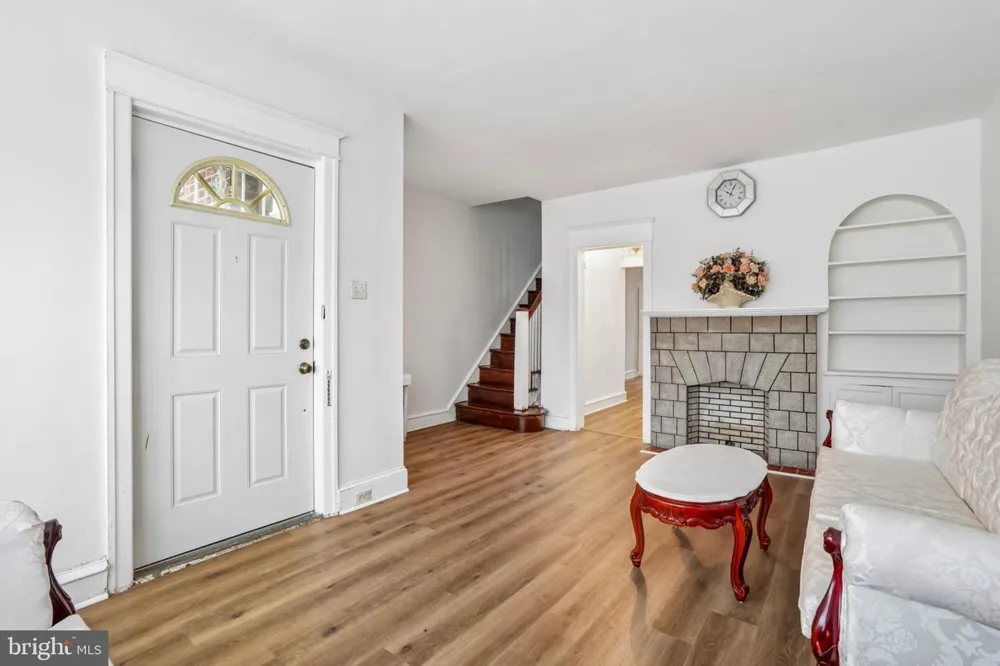 3207 UNRUH AVENUE Philadelphia, PA 19149