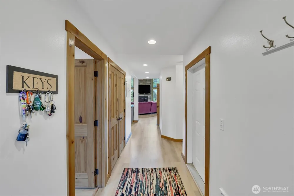 251 E Jobes Court Belfair, WA 98528