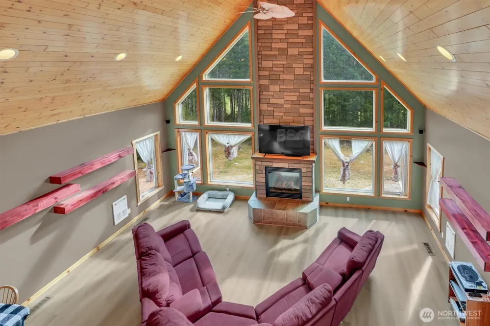 251 E Jobes Court Belfair, WA 98528