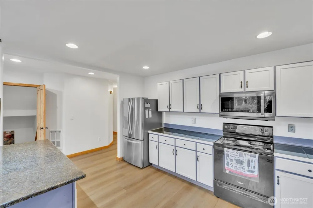 251 E Jobes Court Belfair, WA 98528