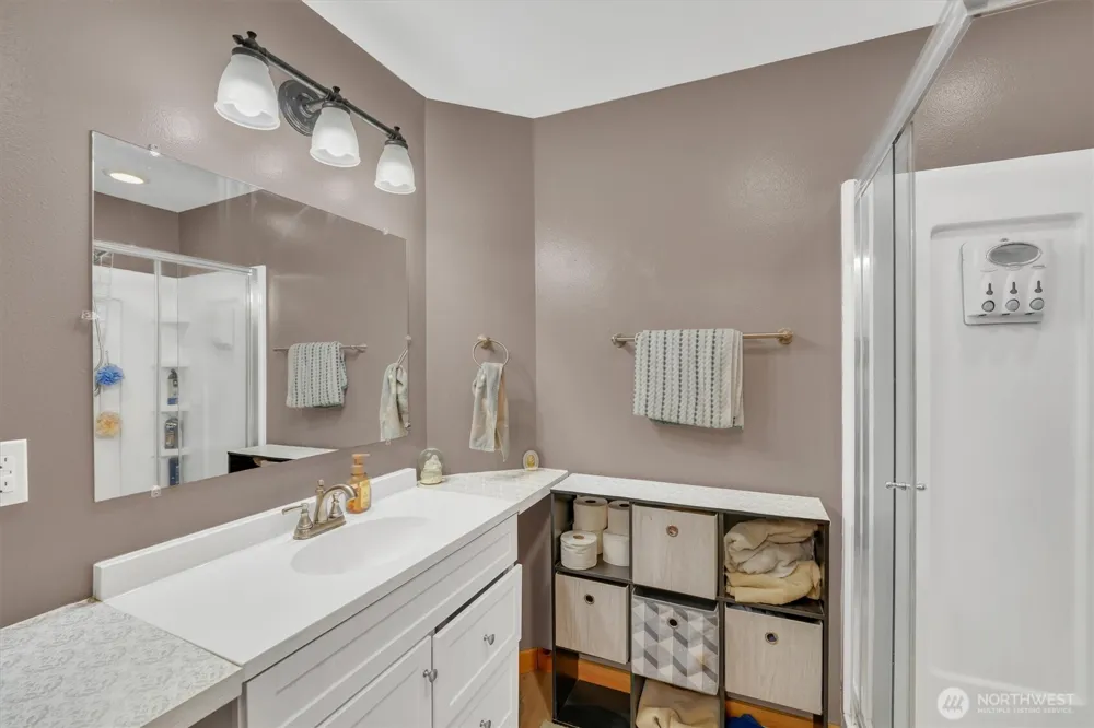 251 E Jobes Court Belfair, WA 98528