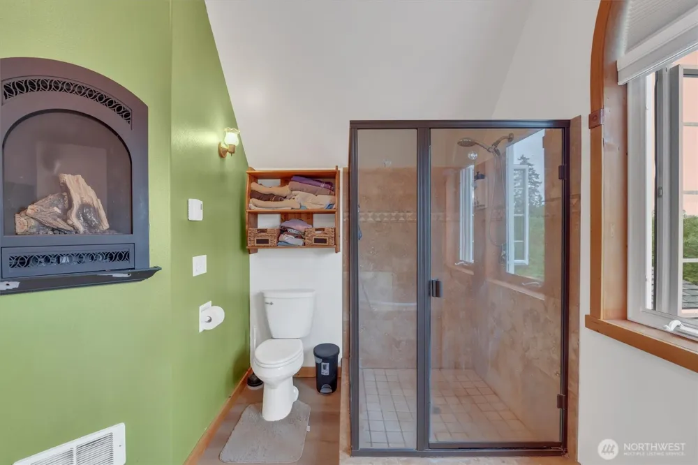 251 E Jobes Court Belfair, WA 98528