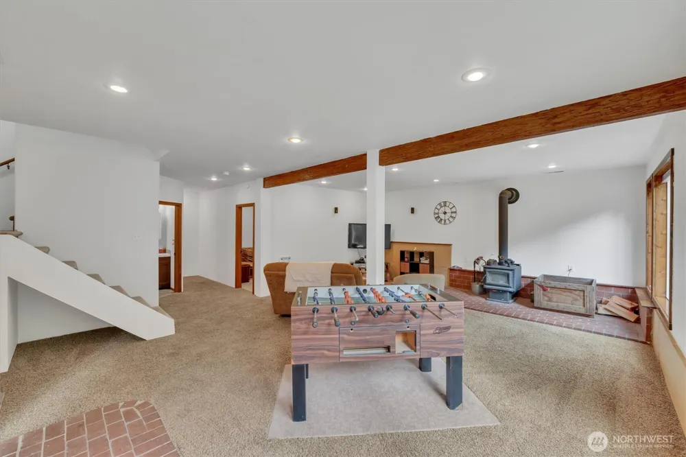 251 E Jobes Court Belfair, WA 98528