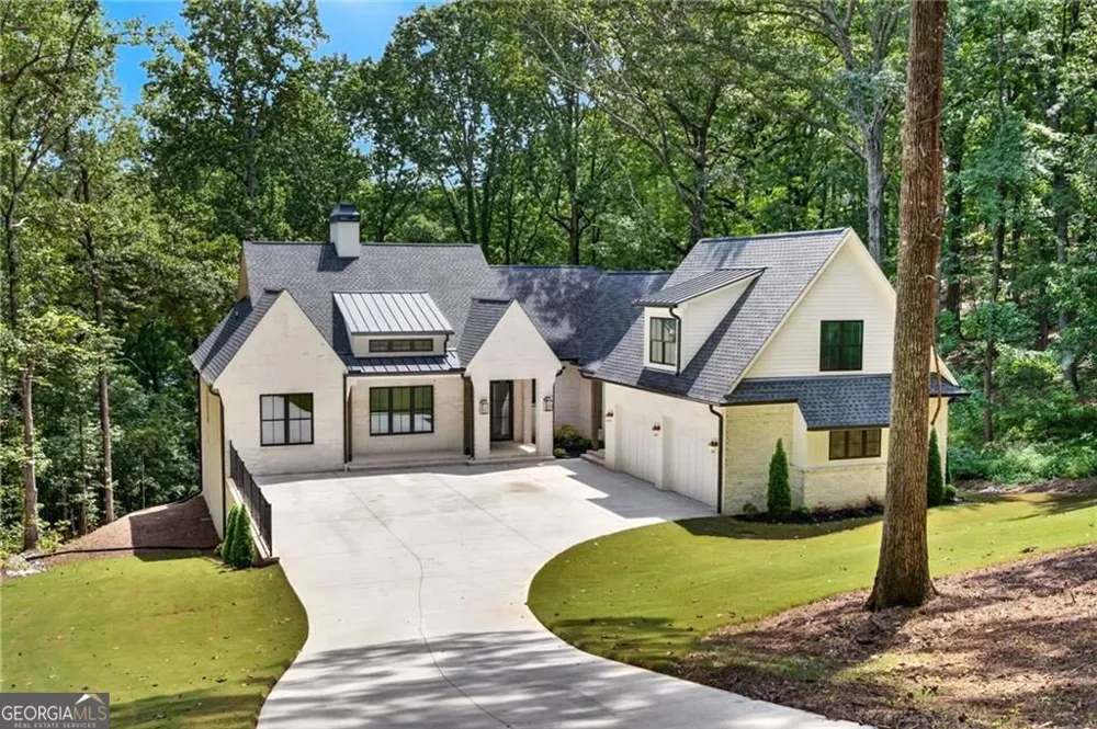 5005 Young Deer DR Cumming, GA 30041