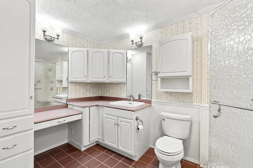 9202 Shady Oaks Drive Austin, TX 78729