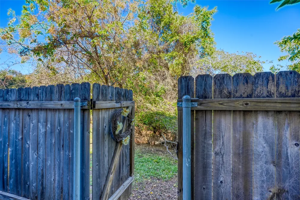1411 Gracy Farms Lane #41 Austin, TX 78758