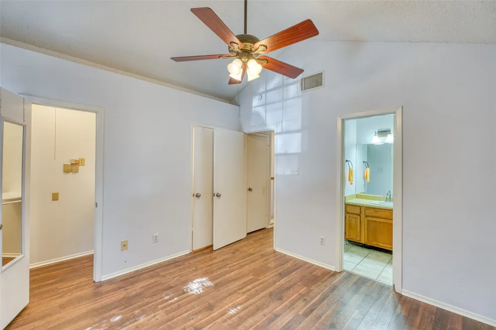1411 Gracy Farms Lane #41 Austin, TX 78758