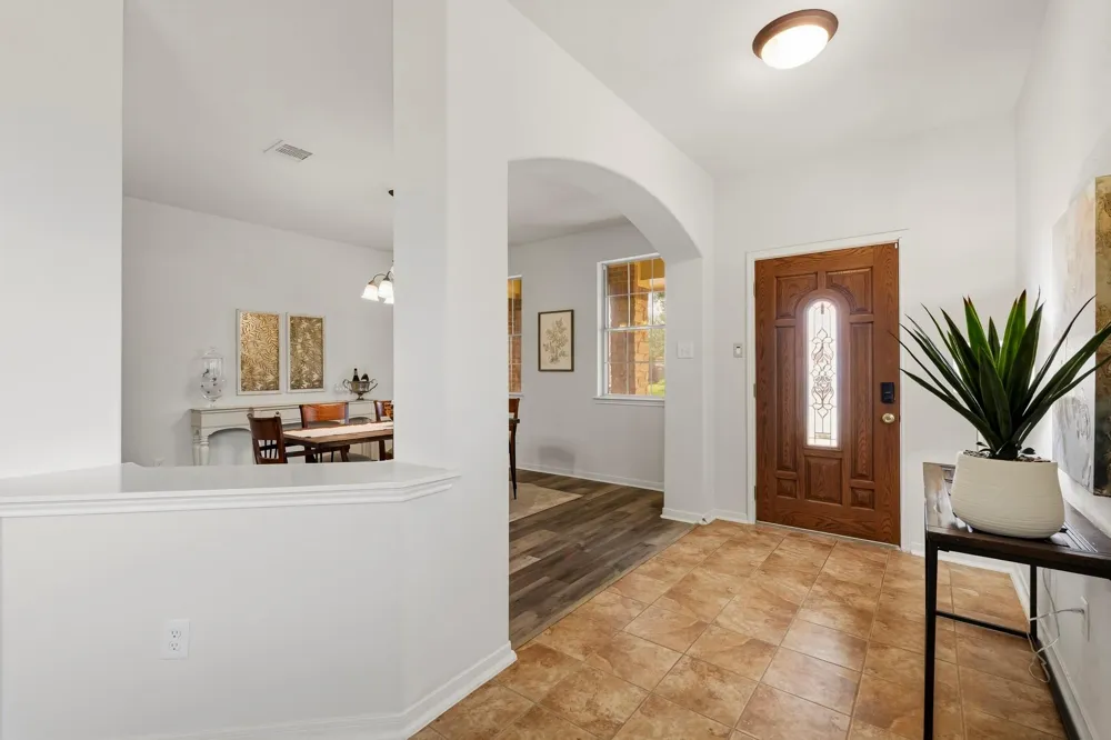 125 Avery Springs Lane Dickinson, TX 77539