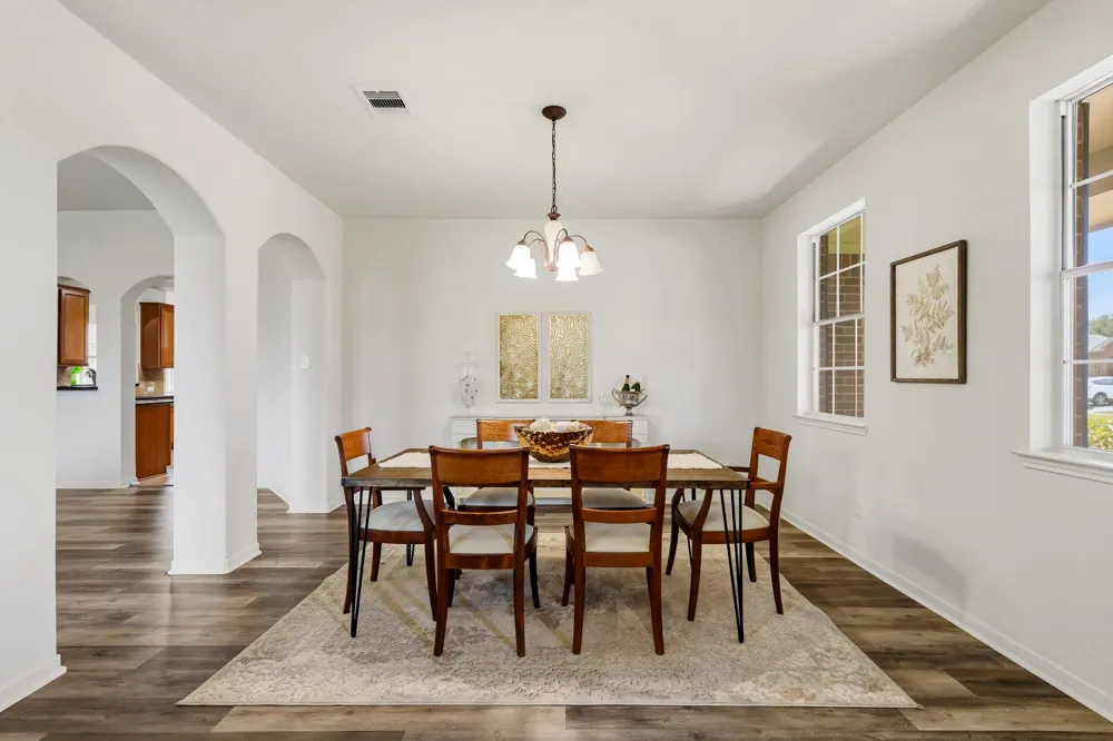 125 Avery Springs Lane Dickinson, TX 77539