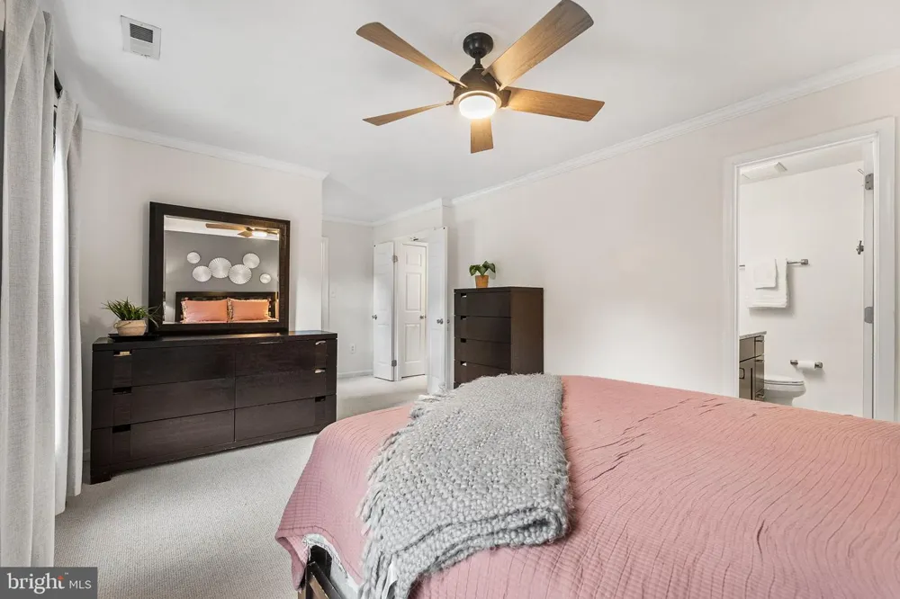 9113 NORTHEDGE DRIVE Springfield, VA 22153