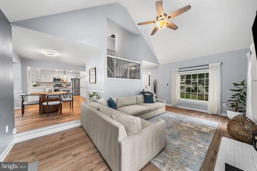 9113 NORTHEDGE DRIVE Springfield, VA 22153