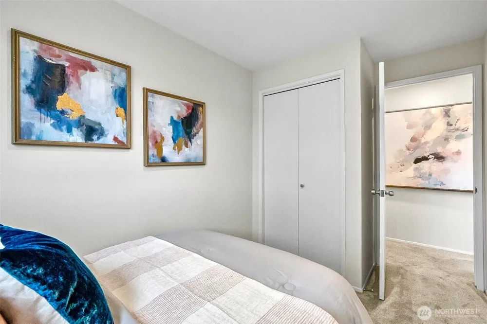 6205 NE 125th Street Kirkland, WA 98034