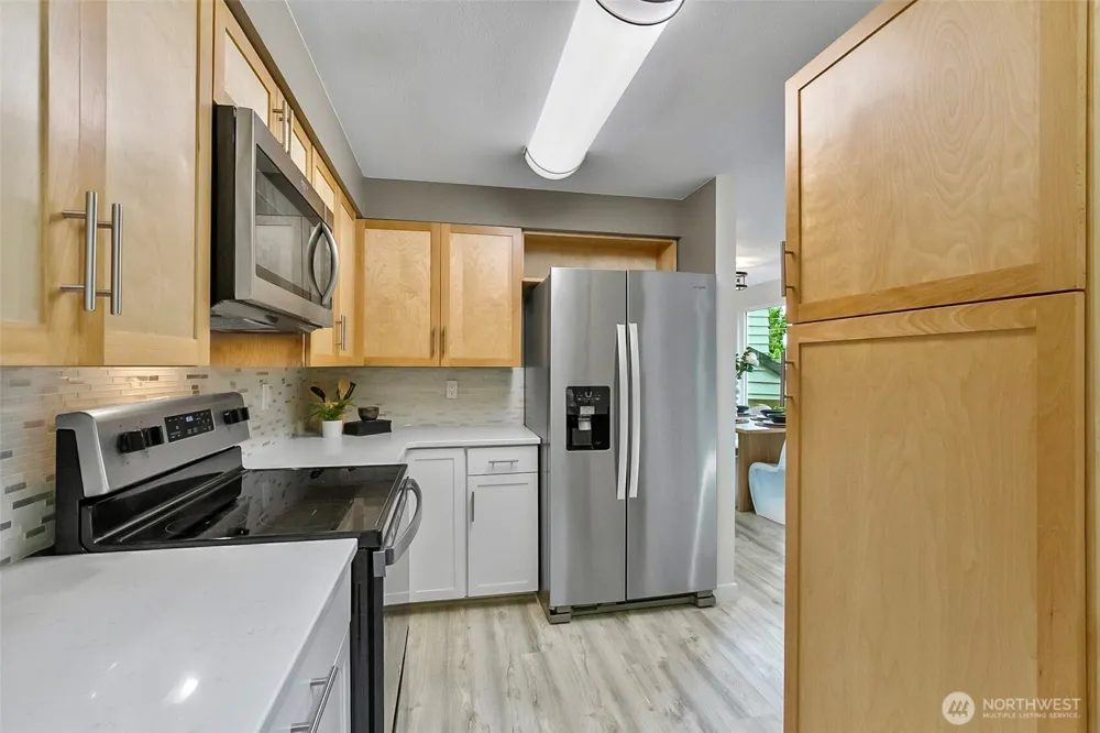 6205 NE 125th Street Kirkland, WA 98034