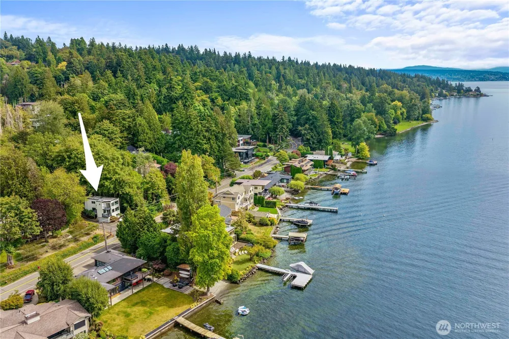 6205 NE 125th Street Kirkland, WA 98034