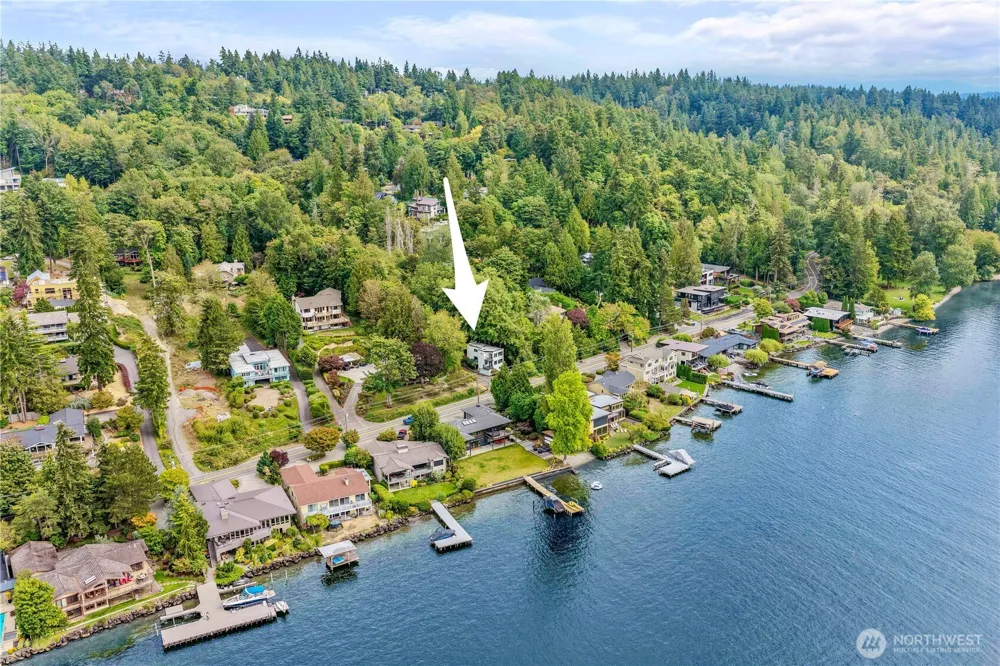 6205 NE 125th Street Kirkland, WA 98034