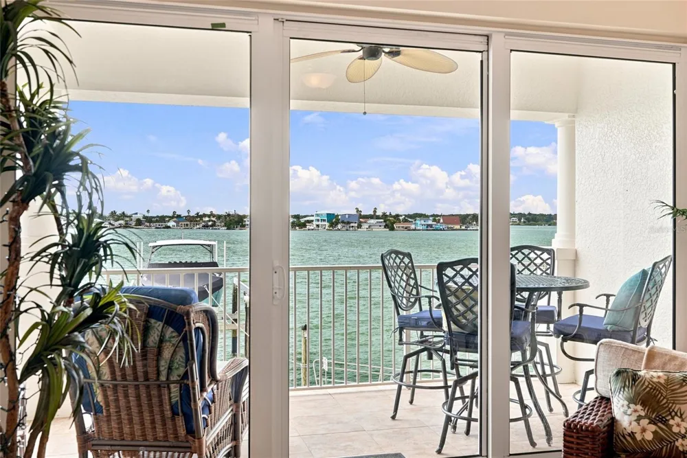 17735 GULF BOULEVARD #204 Redington Shores, FL 33708