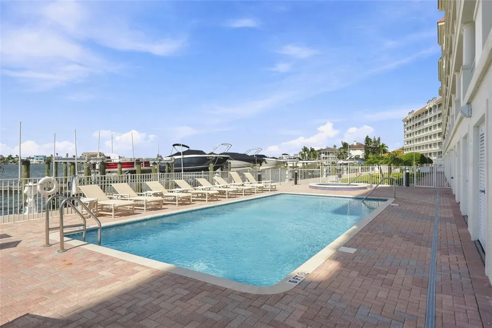 17735 GULF BOULEVARD #204 Redington Shores, FL 33708