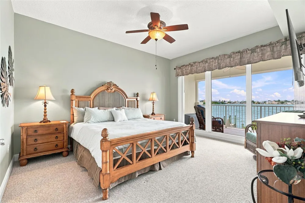 17735 GULF BOULEVARD #204 Redington Shores, FL 33708