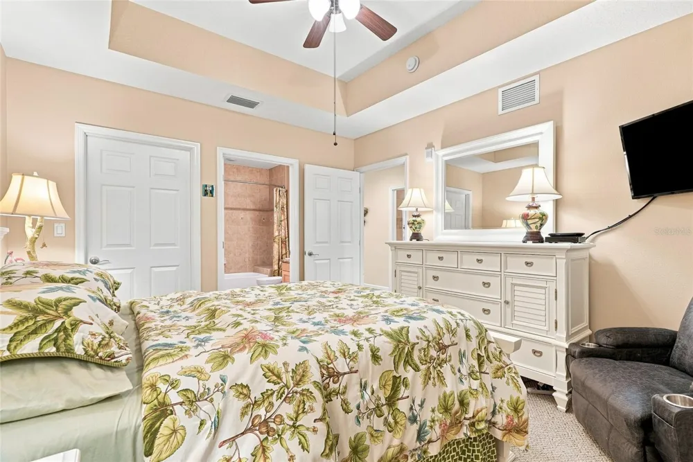 17735 GULF BOULEVARD #204 Redington Shores, FL 33708