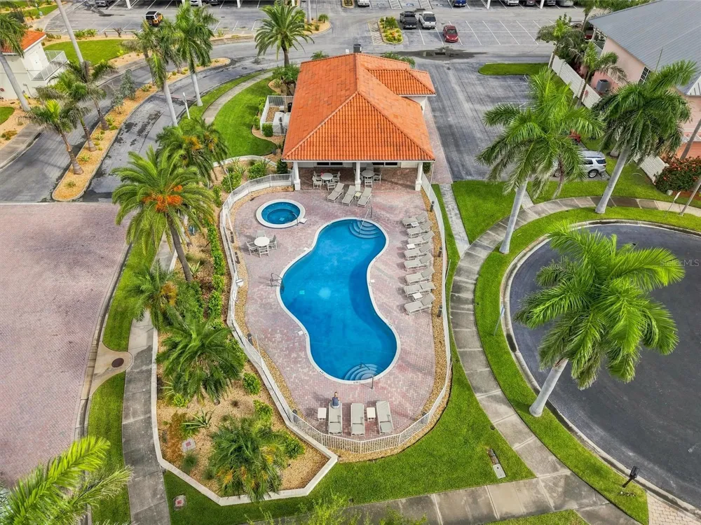 17735 GULF BOULEVARD #204 Redington Shores, FL 33708