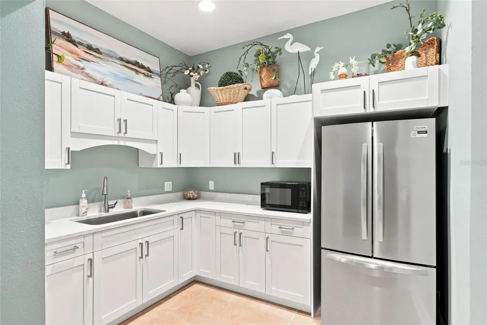 17735 GULF BOULEVARD #204 Redington Shores, FL 33708