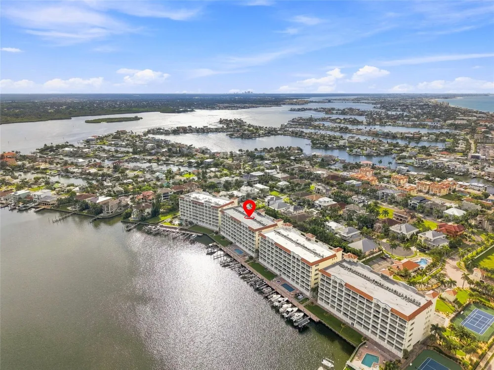 17735 GULF BOULEVARD #204 Redington Shores, FL 33708
