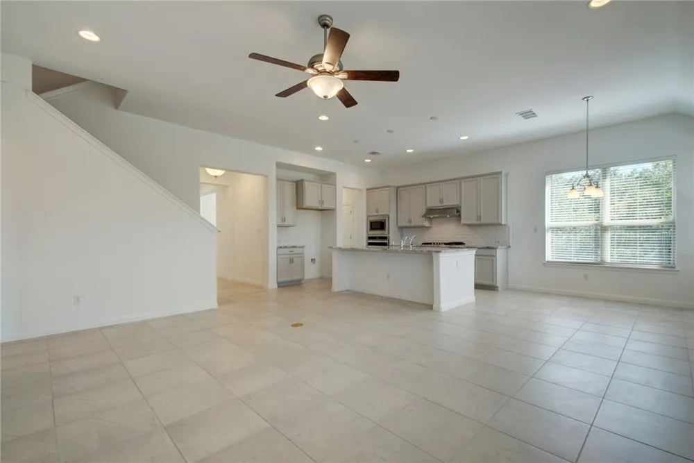 113 Meadow Wood Cove Georgetown, TX 78626