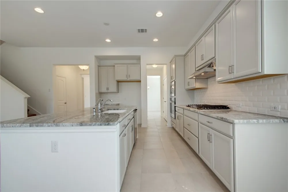 113 Meadow Wood Cove Georgetown, TX 78626
