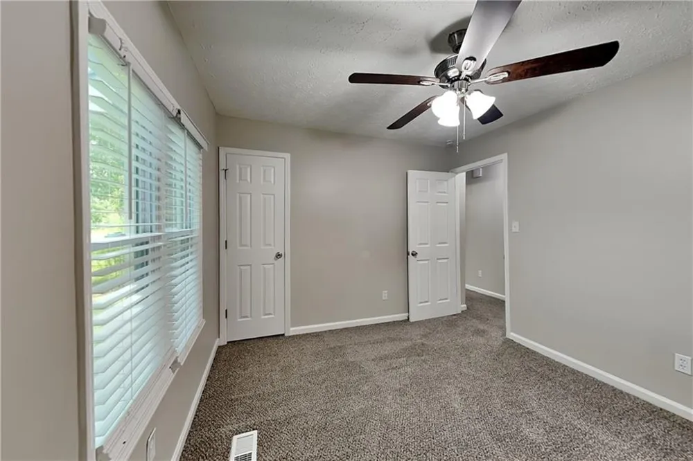 174 Fox Drive Dallas, GA 30157