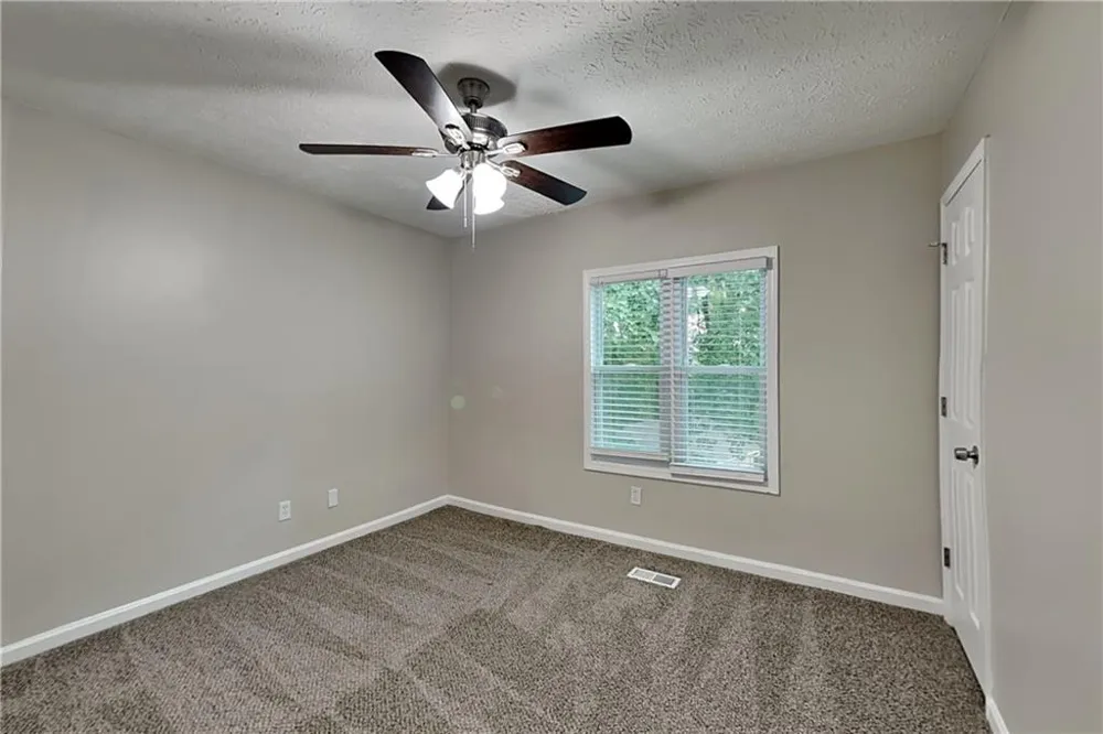 174 Fox Drive Dallas, GA 30157