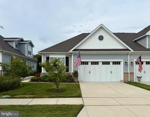 208 TOPSIDE DRIVE #211